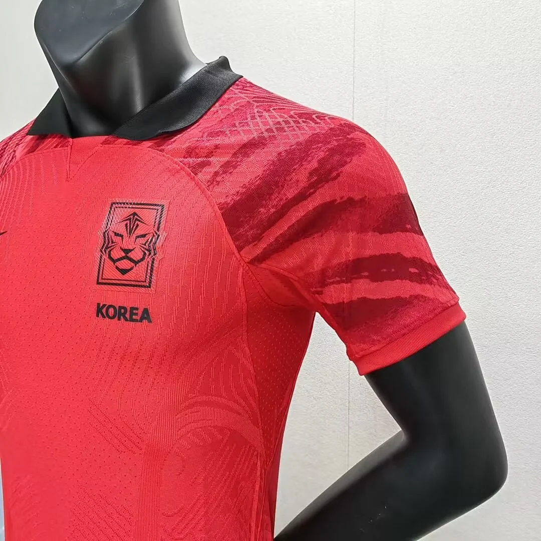 22 South Korea Home - view 2