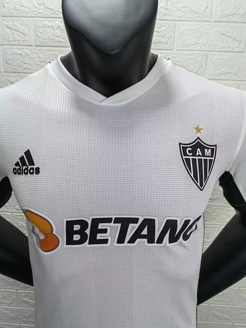 22 Mineiro Away - view 4