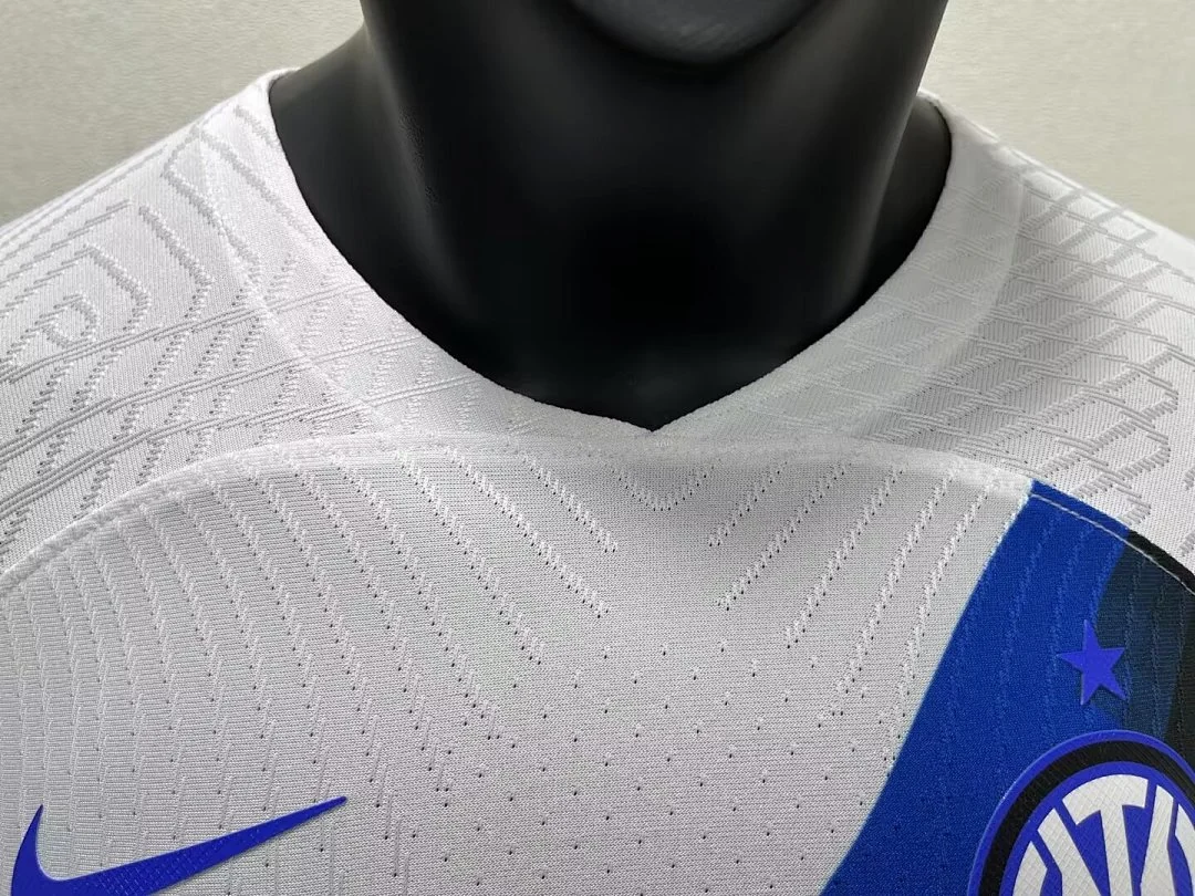 23-24 Inter Away - view 2