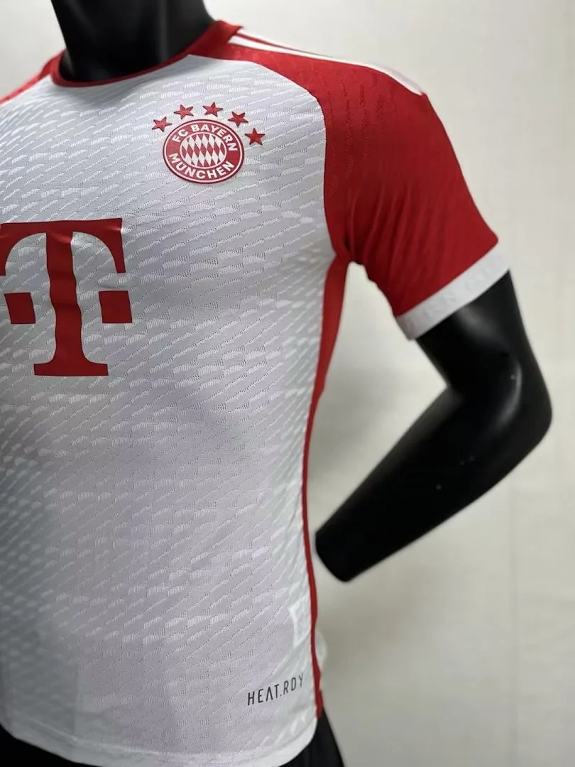 23-24 Bayern Home - view 9