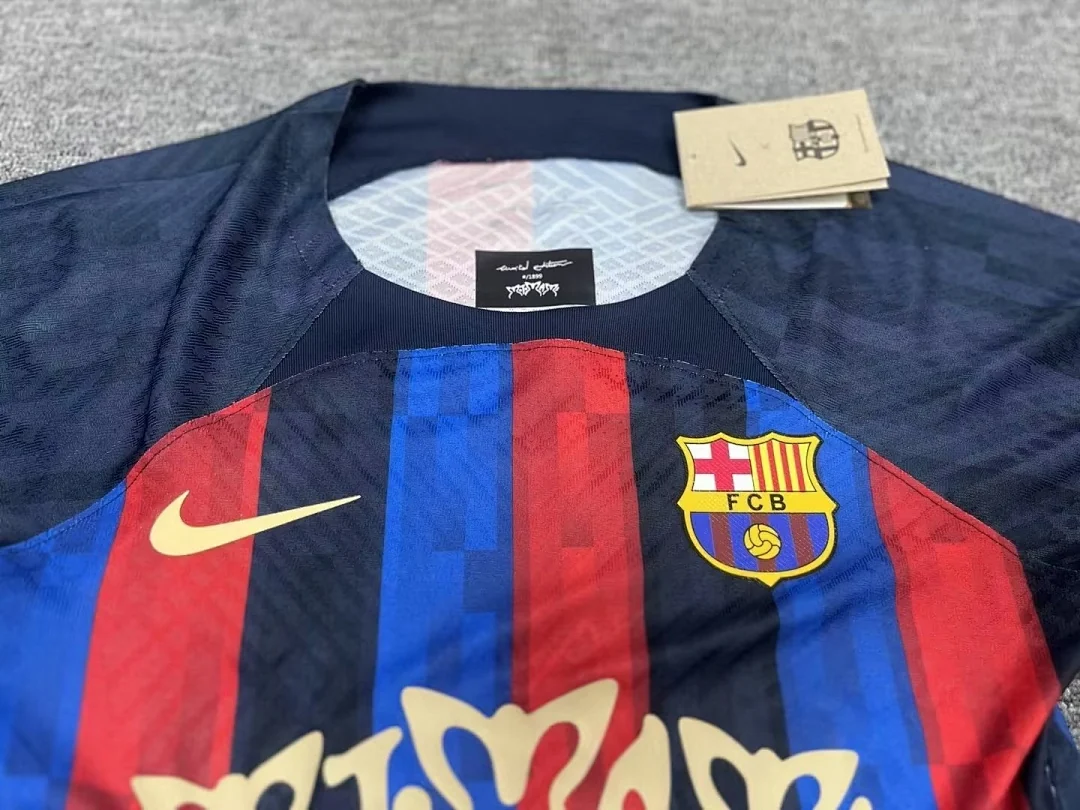 Barcelona Limited Edition - view 8