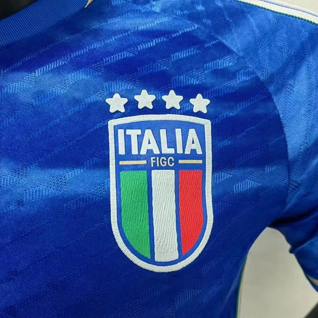 23 Italy Home - view 4