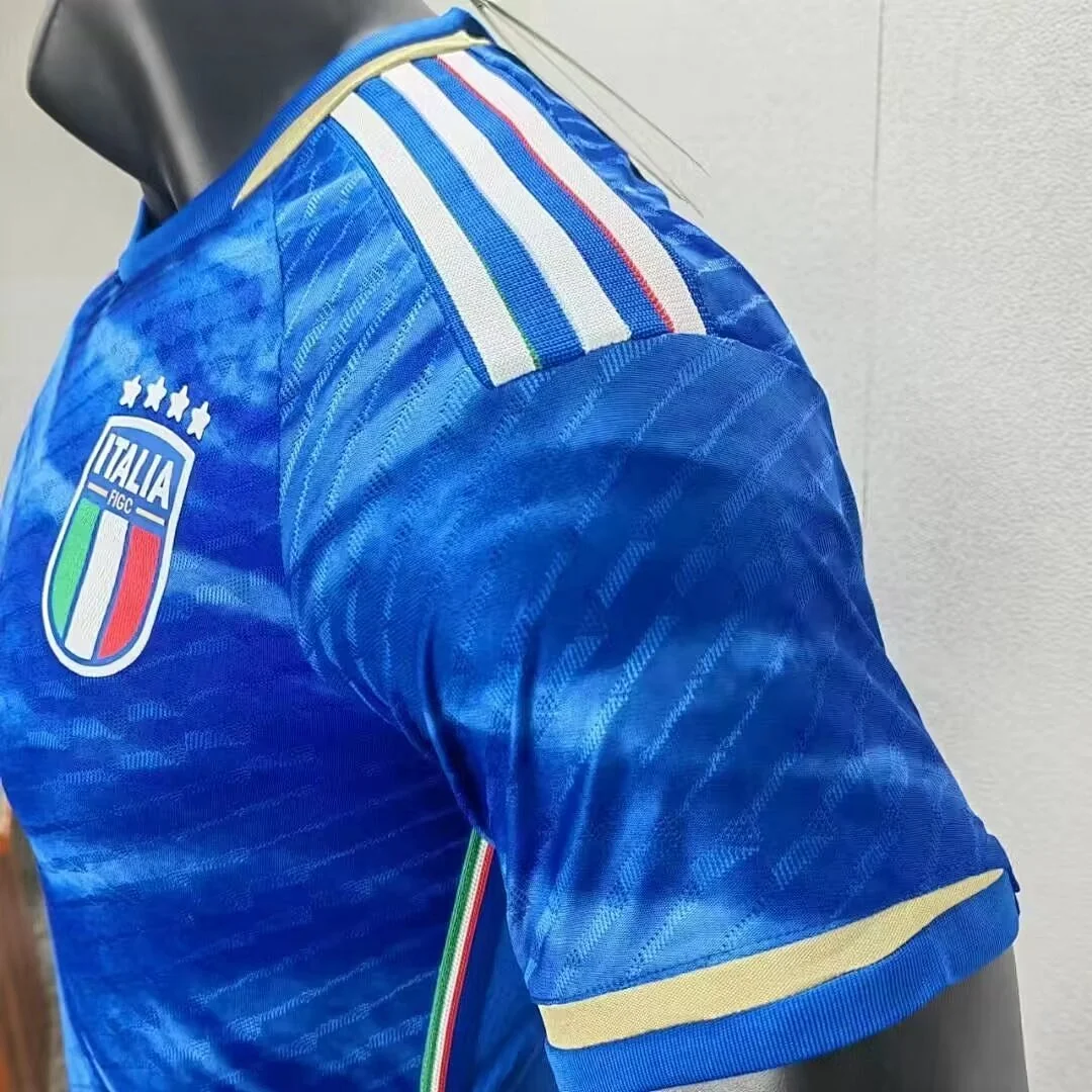 23 Italy Home - view 8