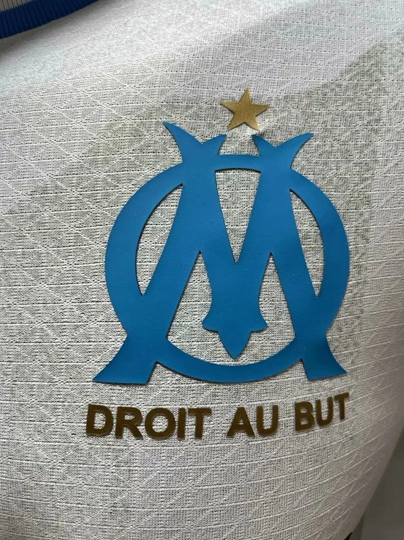 23-24 Marseille Home - view 2