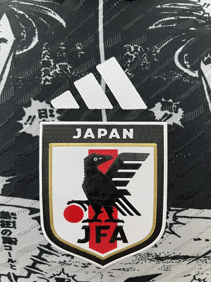 Young Japanese Player - view 3
