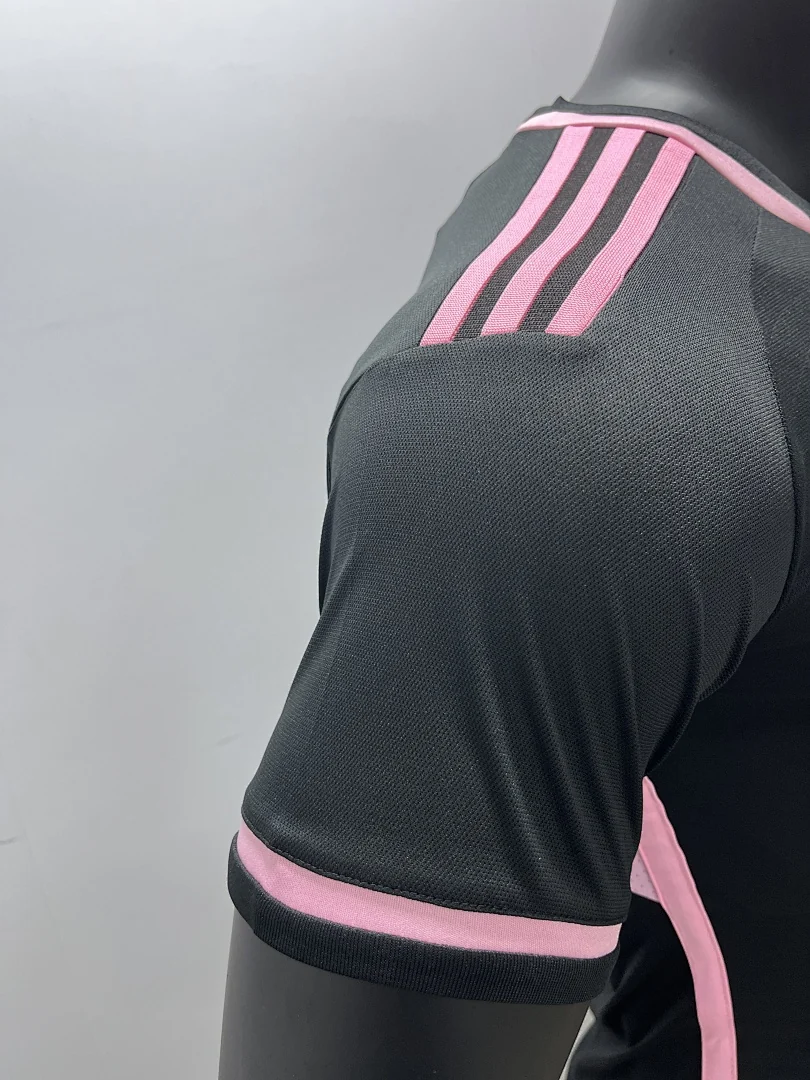 24-25 Miami Away - view 3
