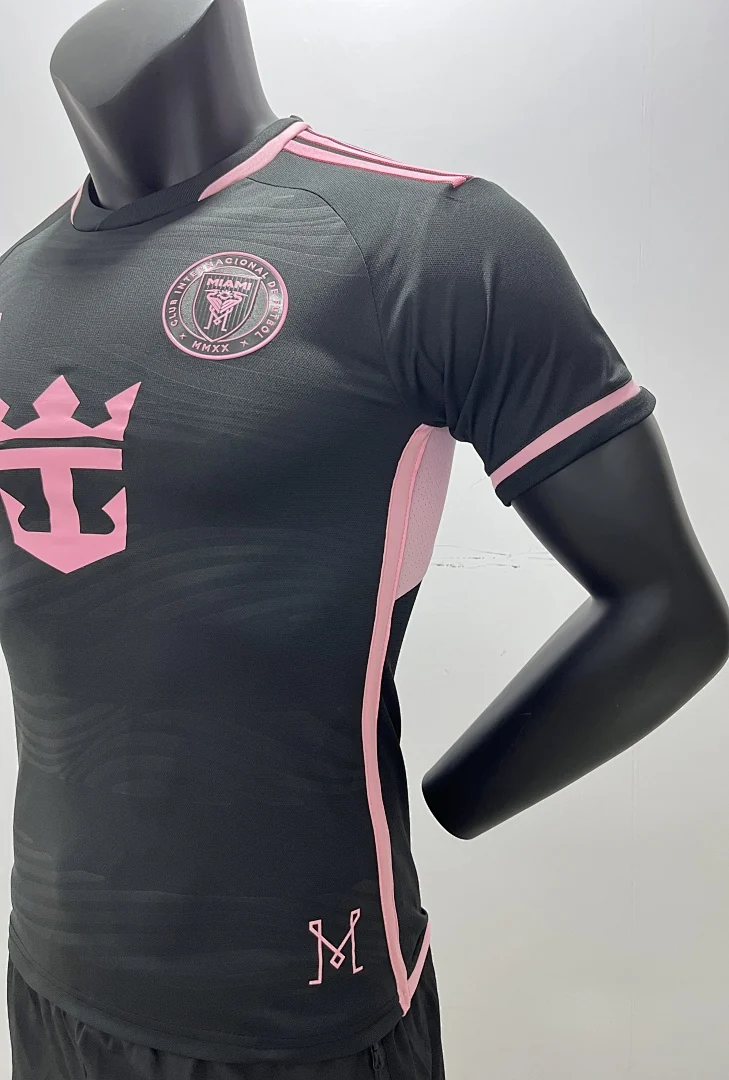 24-25 Miami Away - view 6