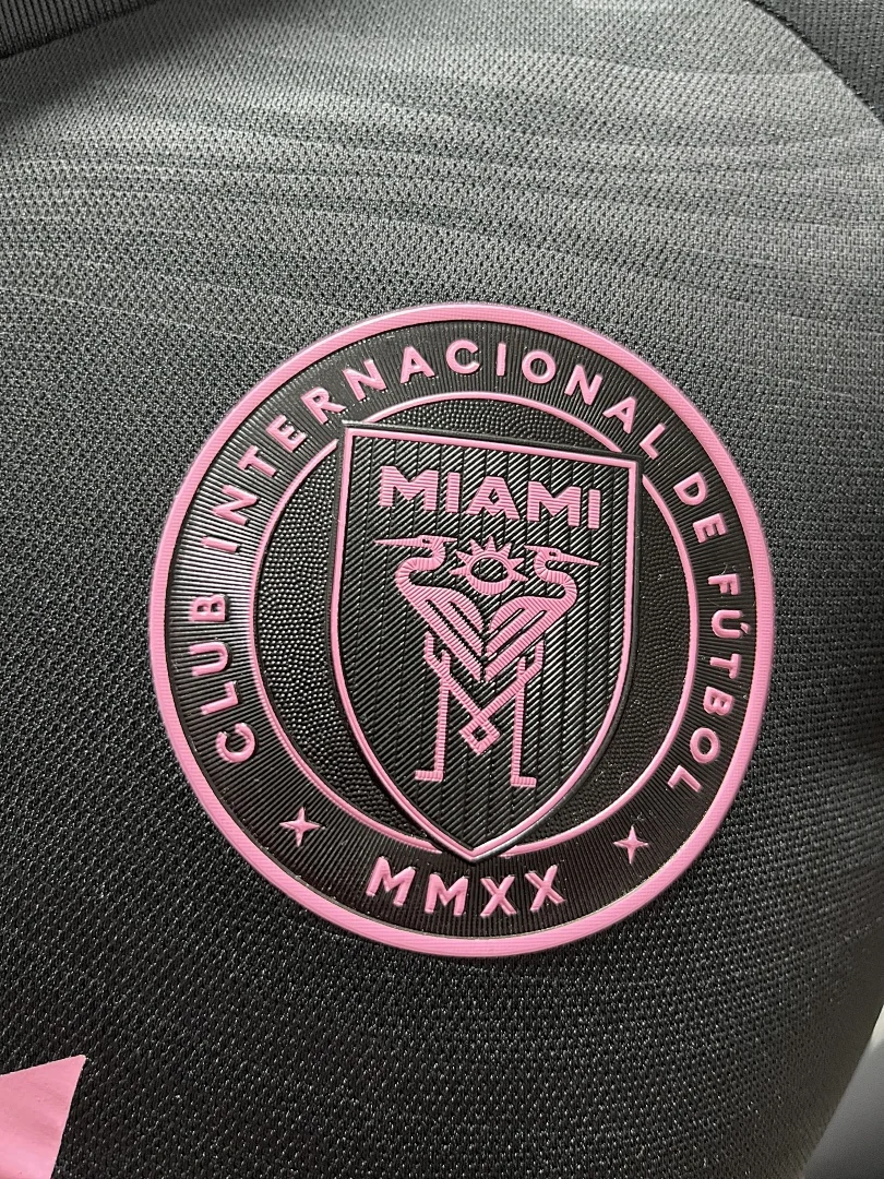 24-25 Miami Away - view 8