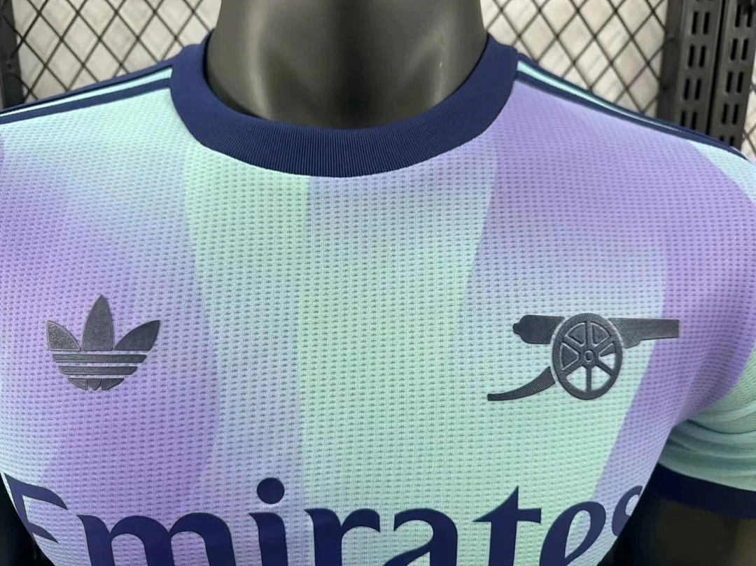 2425 Arsenal Third Away Kit S-2XL - view 3