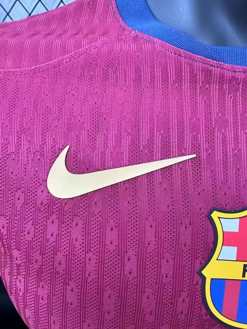 2425 Barcelona Special Edition is -4XL - view 4