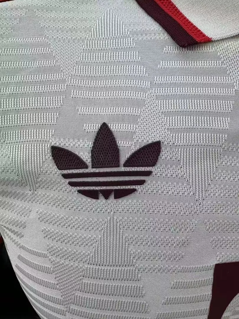 2425 Bayern Munich Second Away Kit S-3XL - view 4