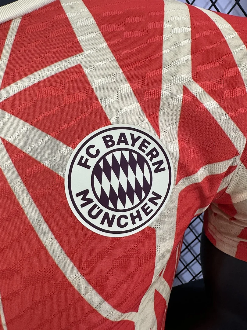 2425 Bayern Munich Goalkeeper Kit S-2XL - view 5