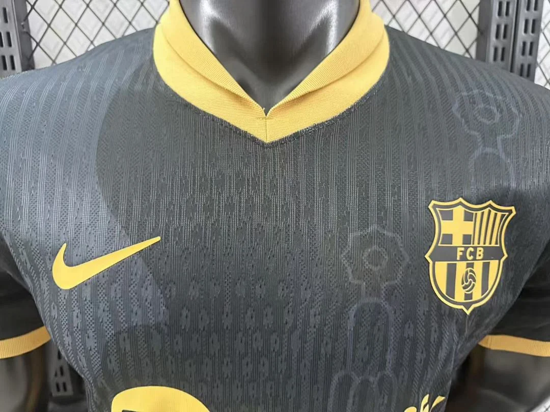 2425 Barcelona Special Edition S-2XL - view 3