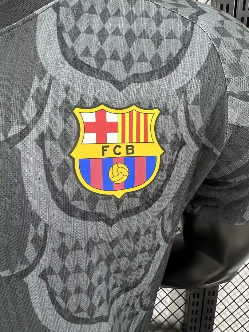 Barcelona Special Edition S-2XL - view 23