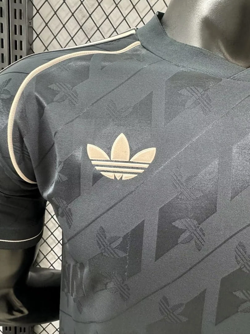 2425 Real Madrid S-2XL - view 6
