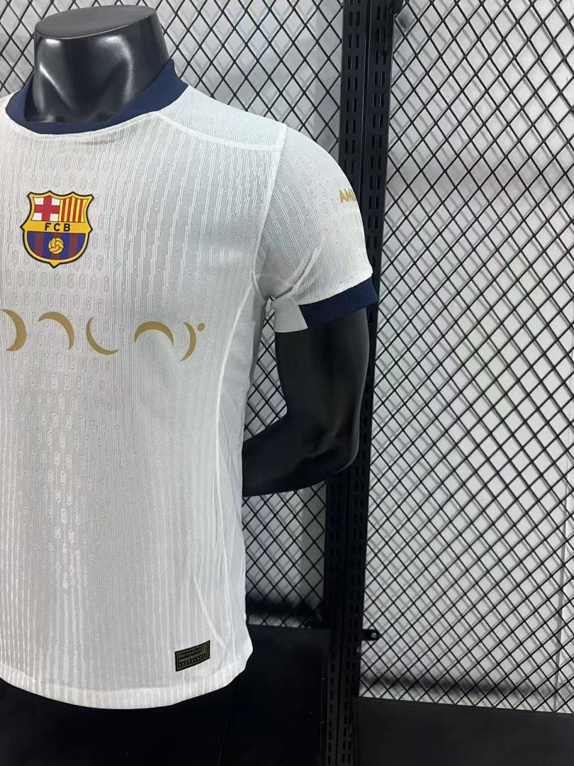 Barcelona White Special Edition S-2XL - view 4