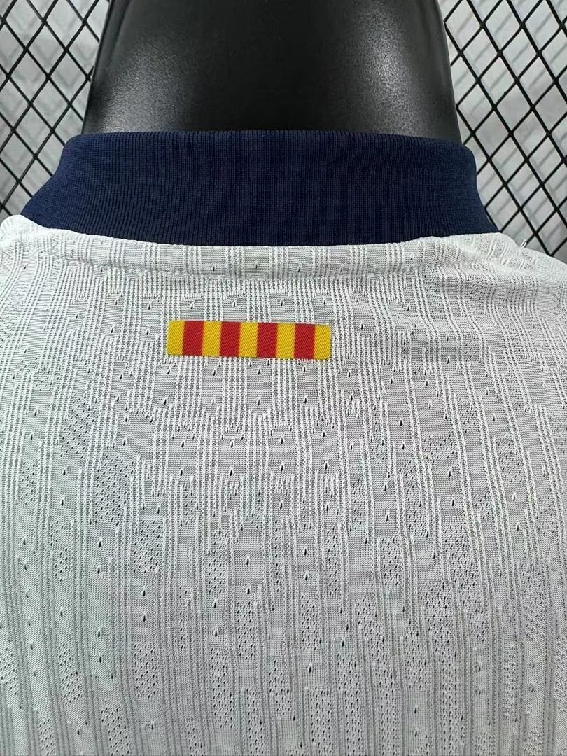 Barcelona White Special Edition S-2XL - view 9