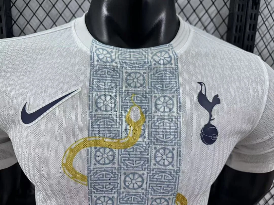 2526 Tottenham Hotspur Limited Edition S-2XL - view 3