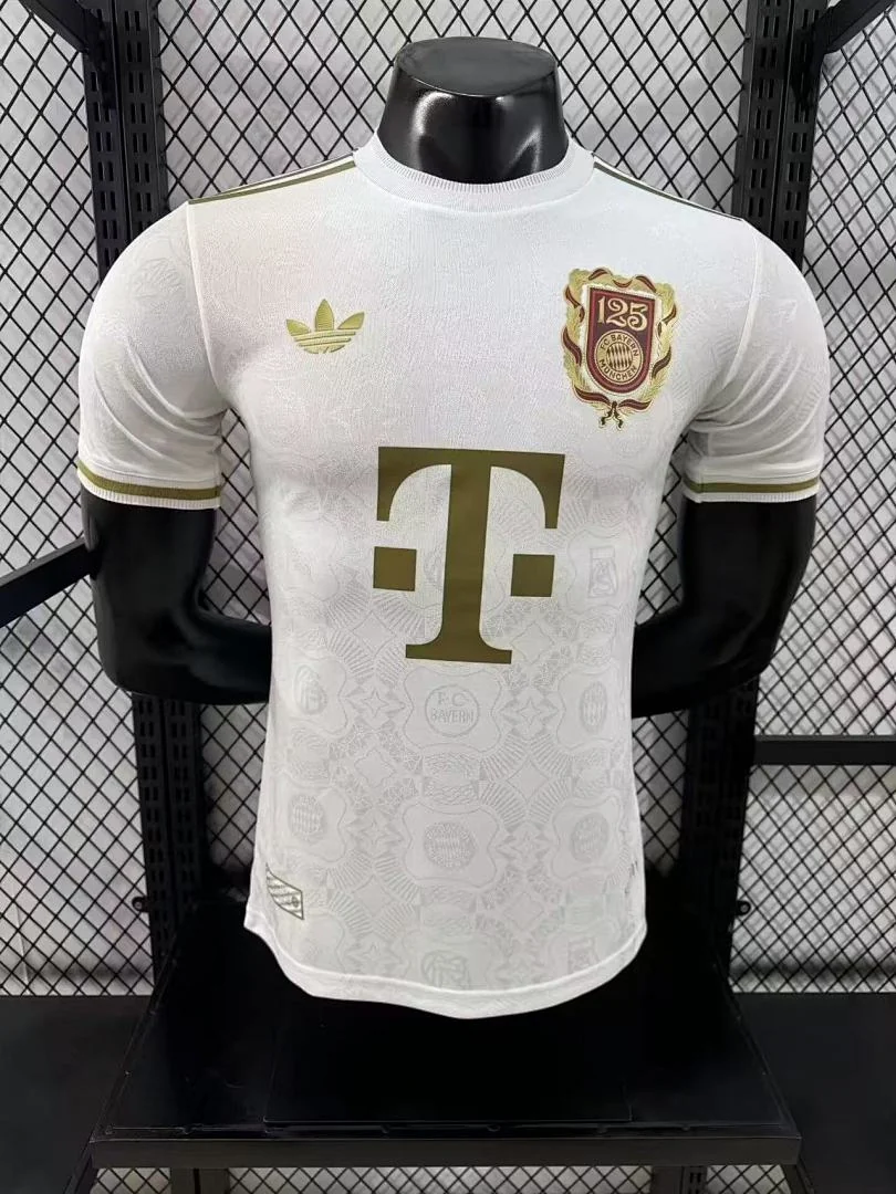Bayern 125th Anniversary Edition White S-2XL