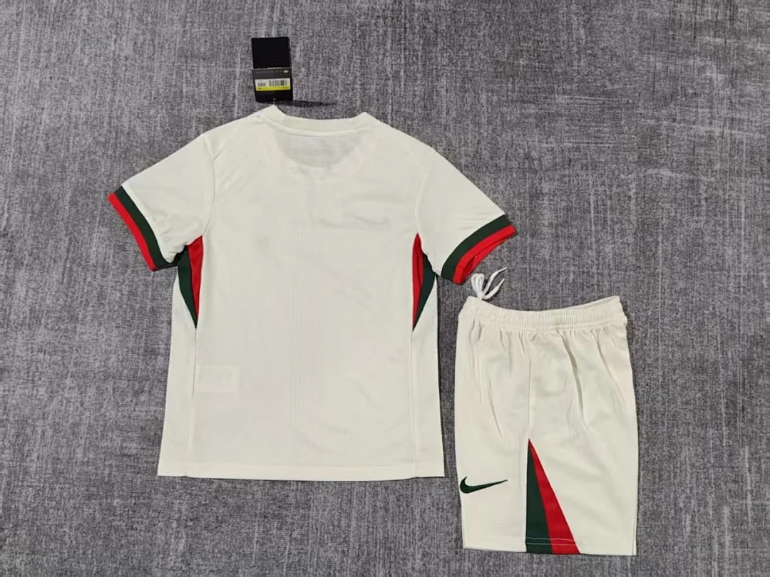 25-26 Chelsea Away - view 2
