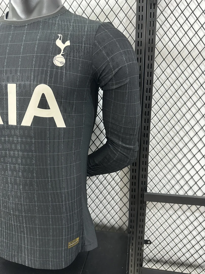 2526 Tottenham Hotspur Long Sleeve S-2XL - view 7