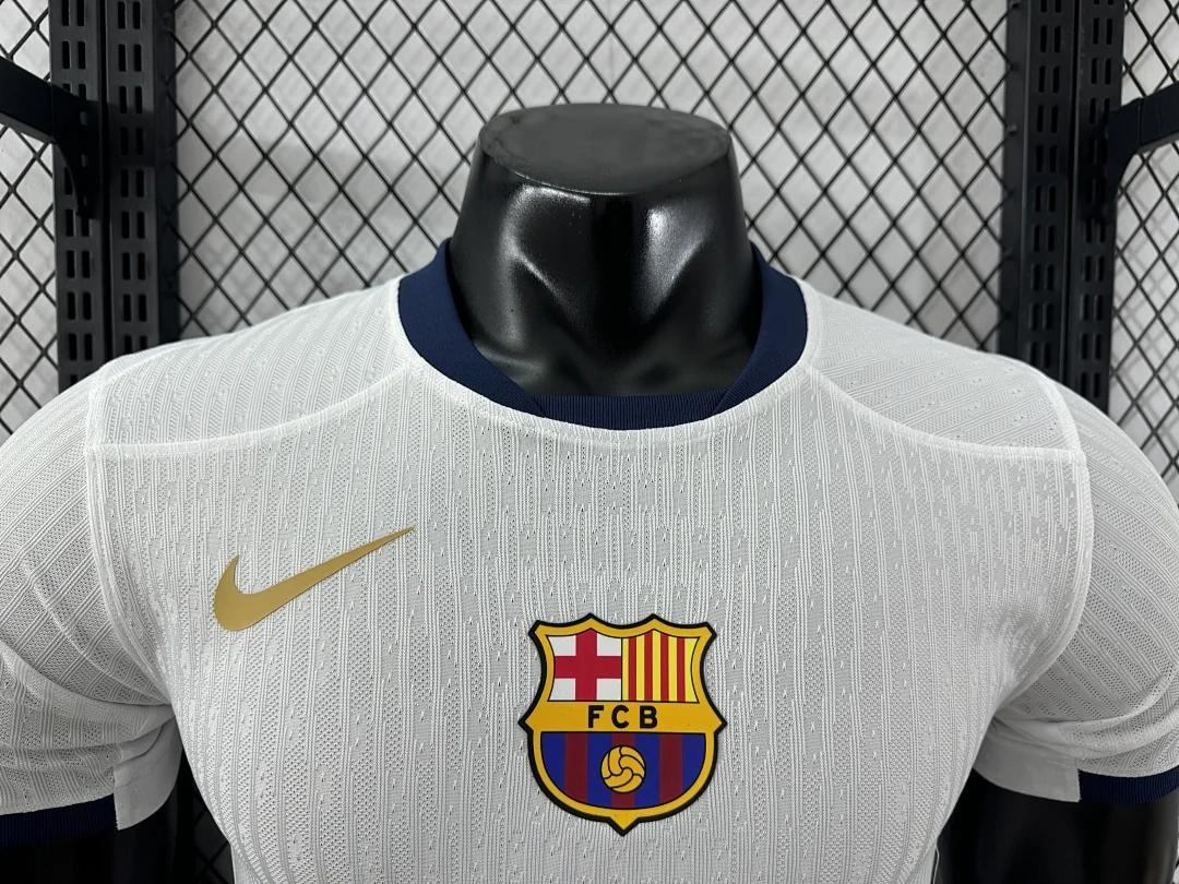 Barcelona White Special Edition S-3XL - view 3