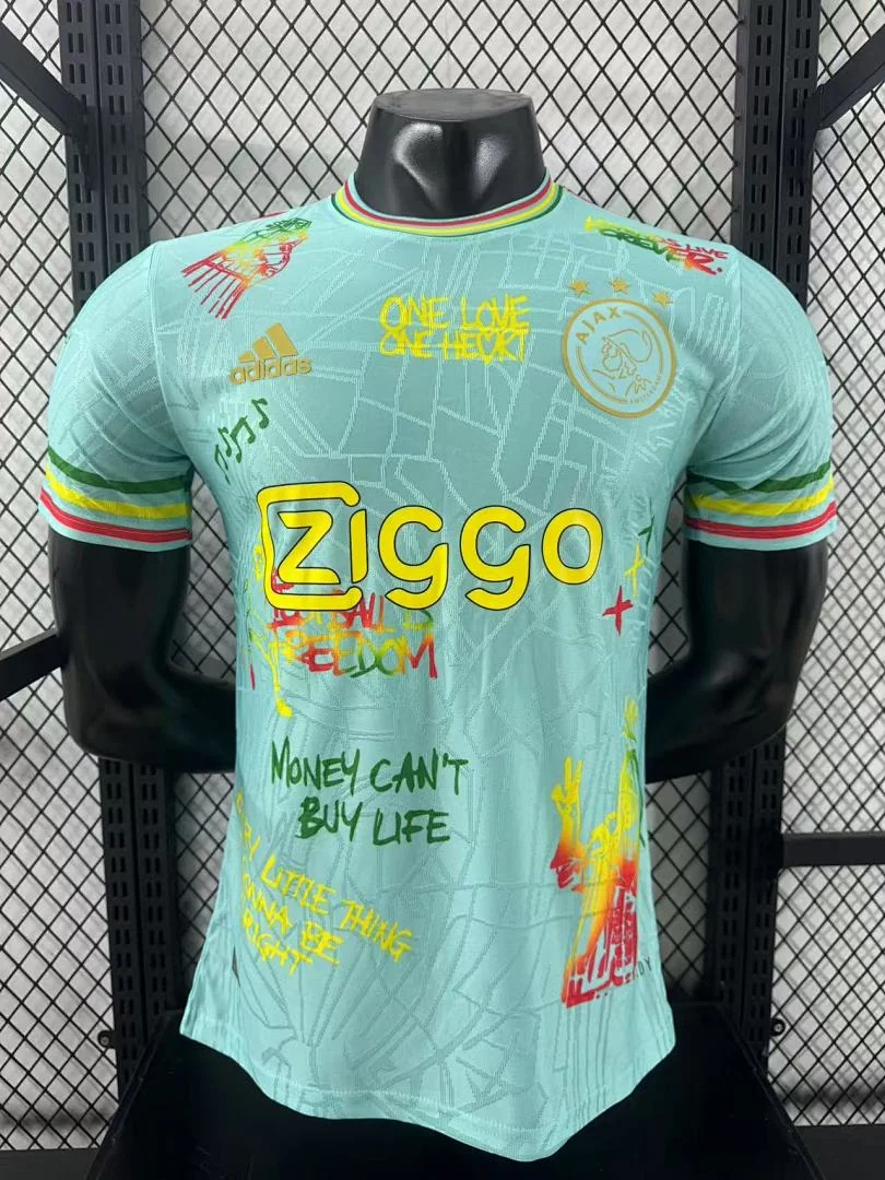 Ajax Graffiti Edition S-2XL