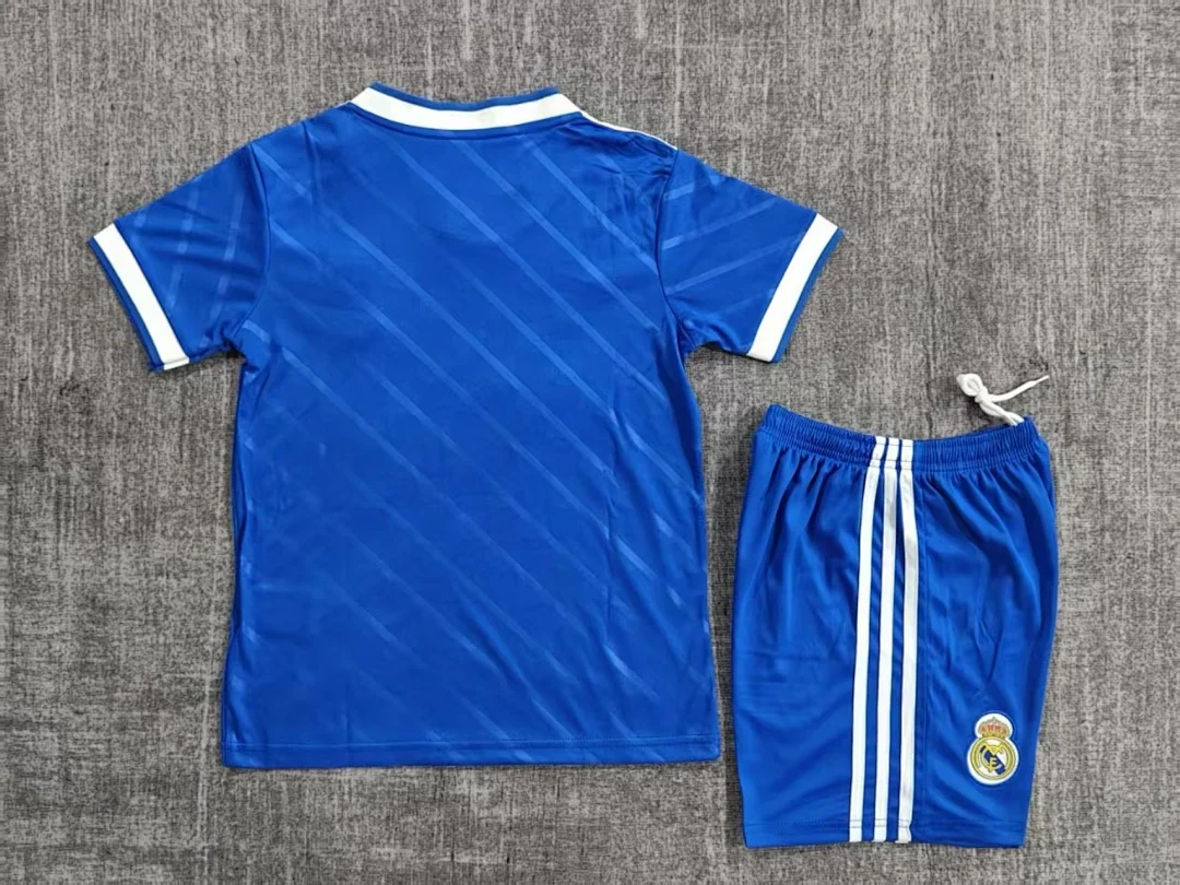 25/26 Real Madrid Third Away Kit - view 2