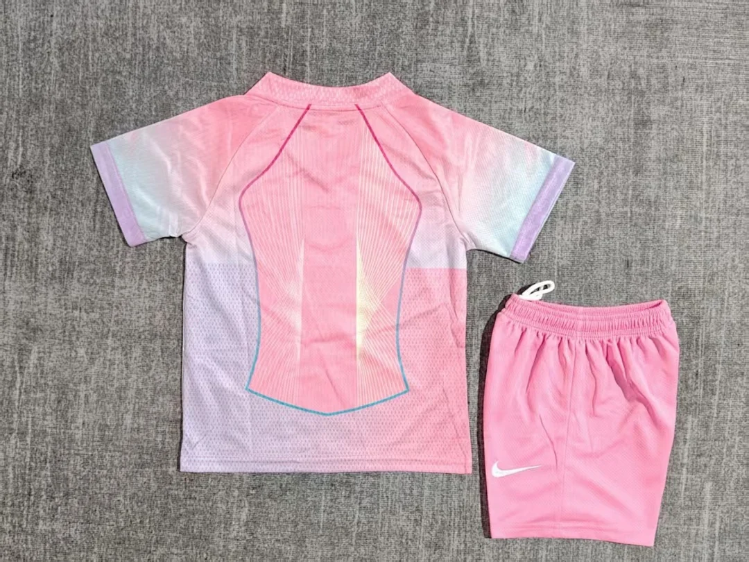 25-26 Pink Barcelona - view 2