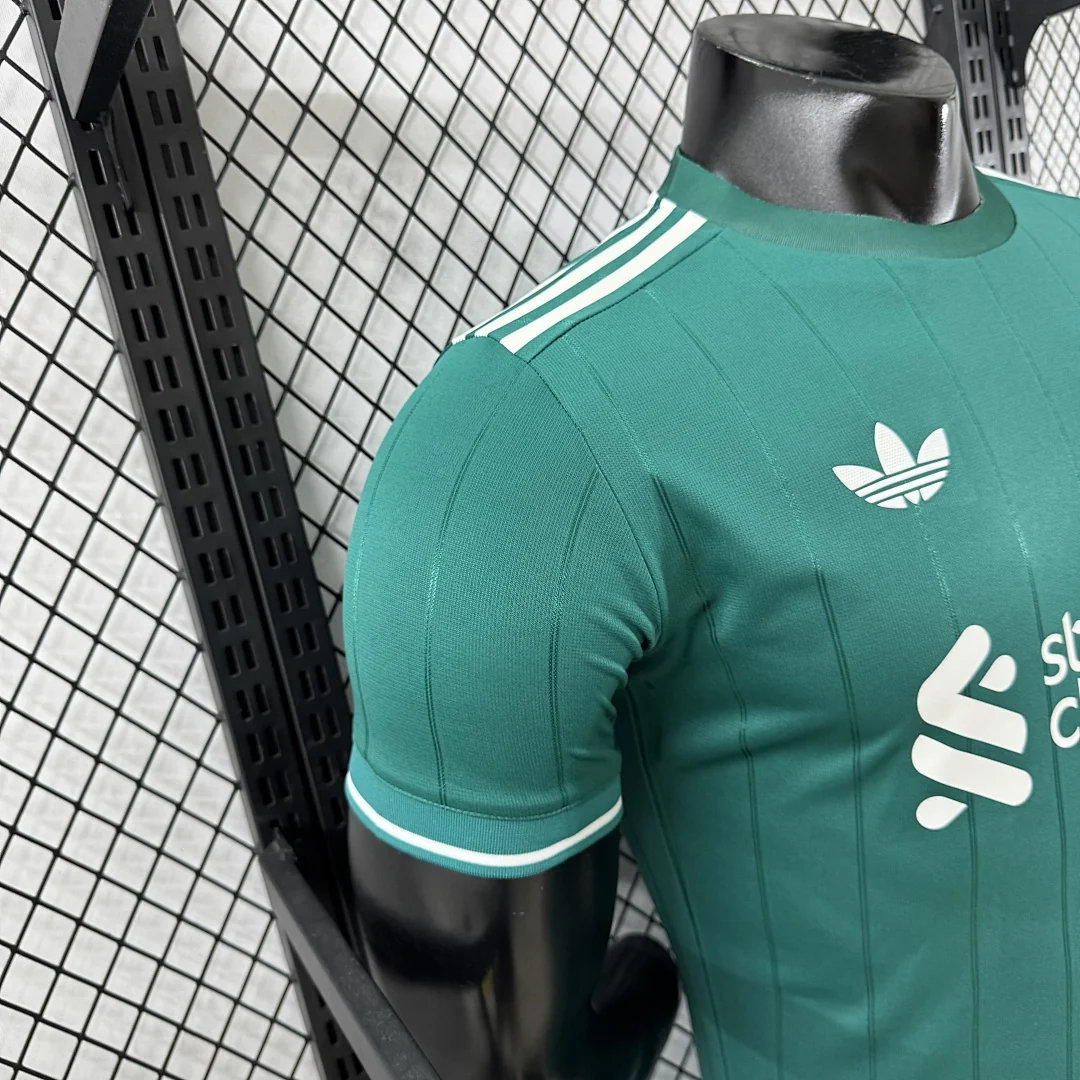 2526 Liverpool Third Away Kit S-2XL - view 8