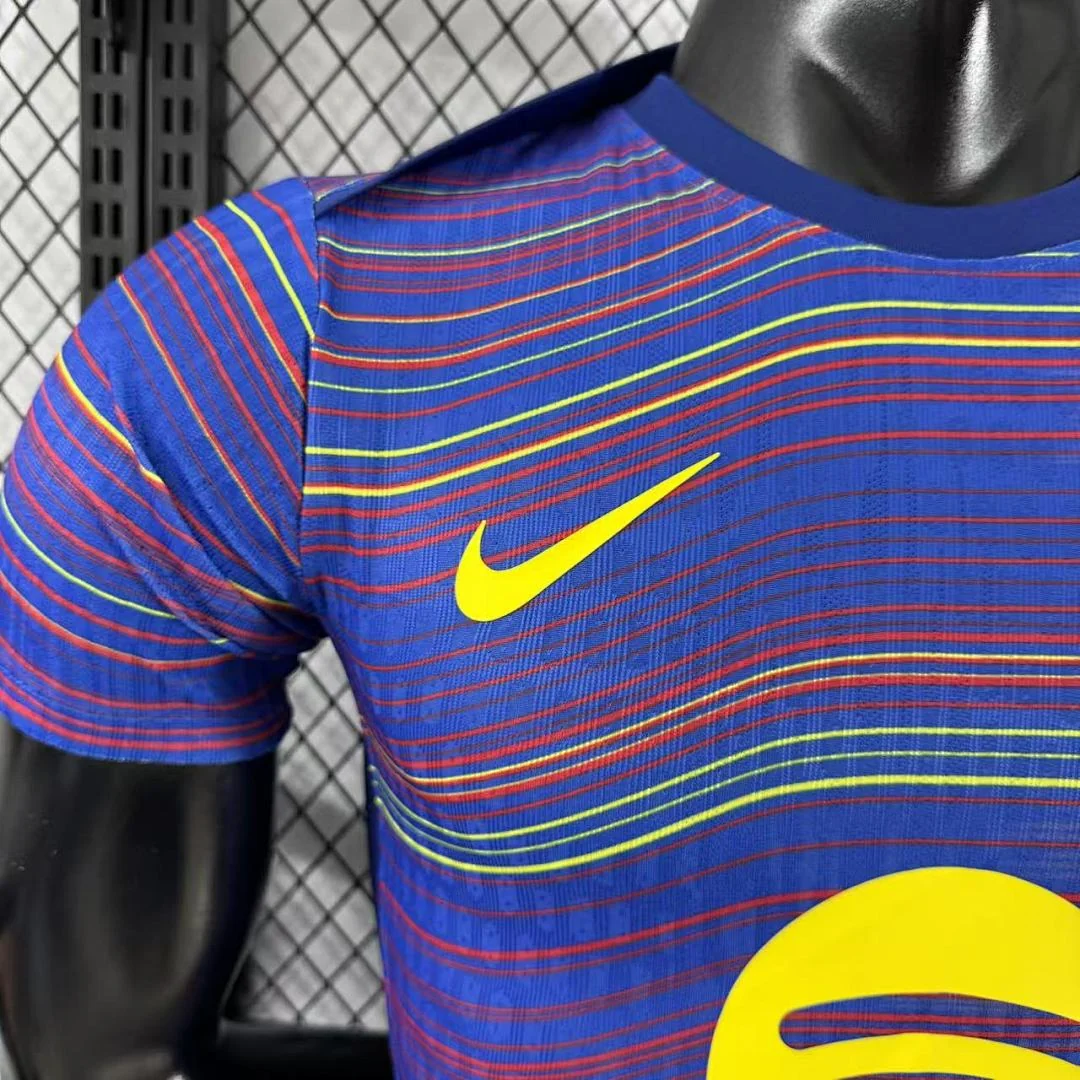 2526 Barcelona Goalkeeper Kit S-2XL - view 4