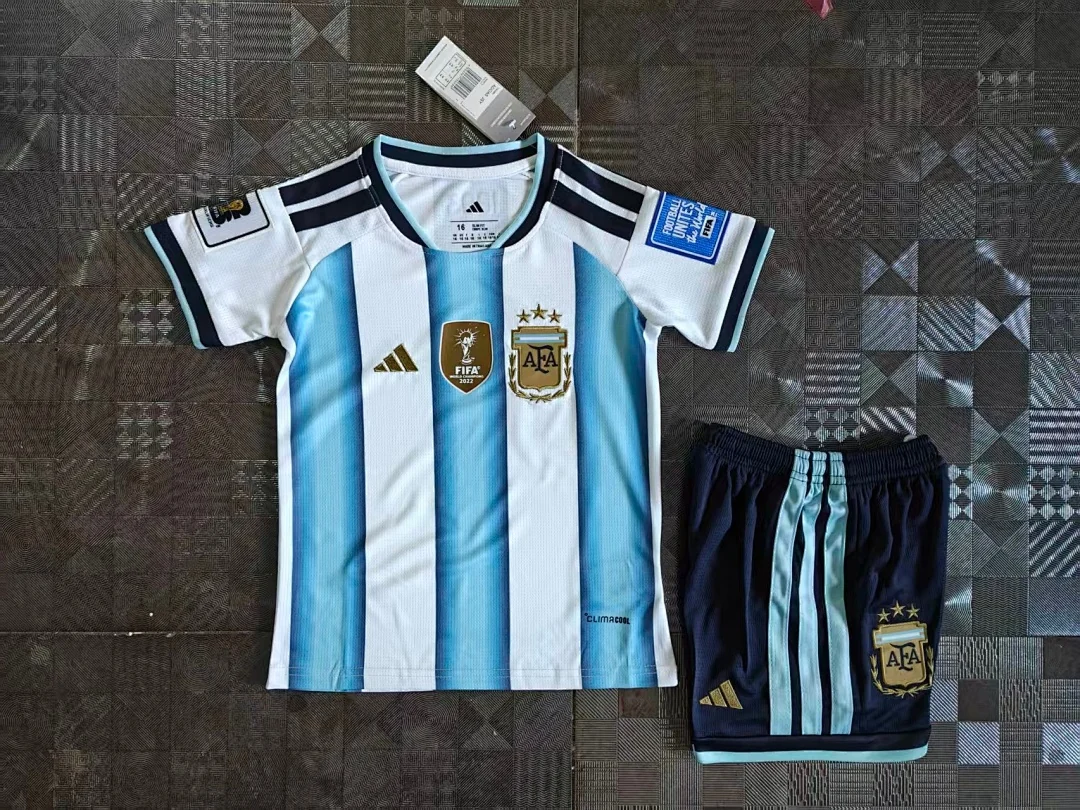 Argentina (with armband)