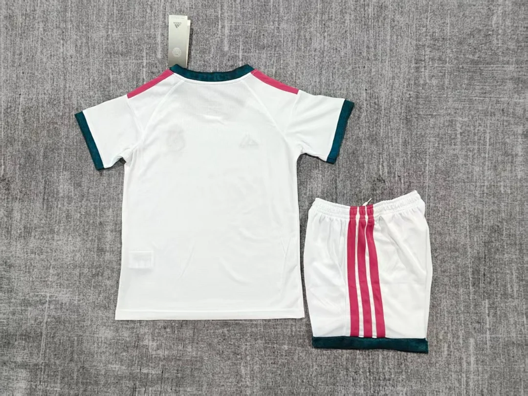2627 Real Madrid Home - view 2
