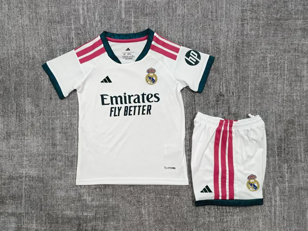 Real Madrid Home 16-30