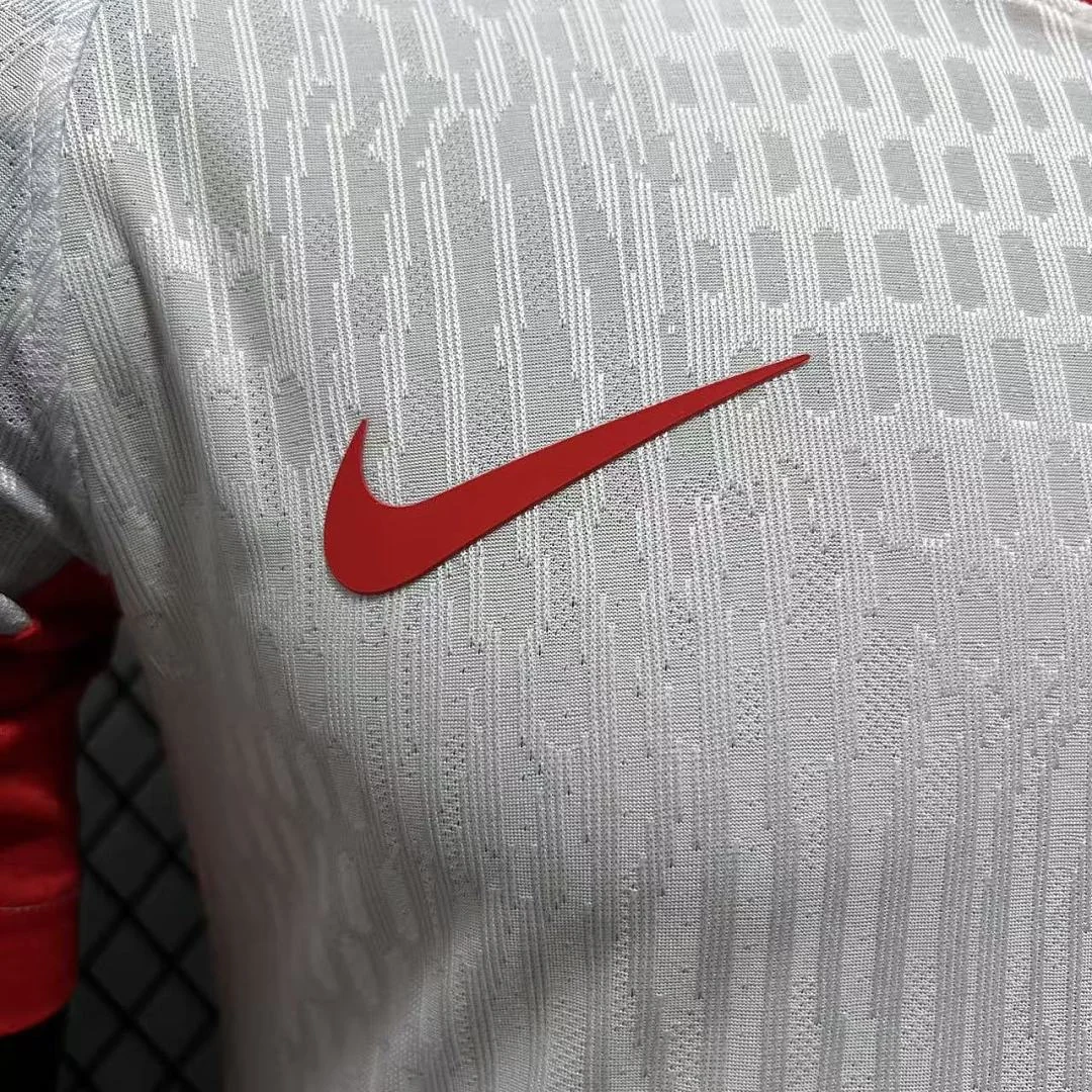 2026 Poland Home Jersey S-3XL - view 4