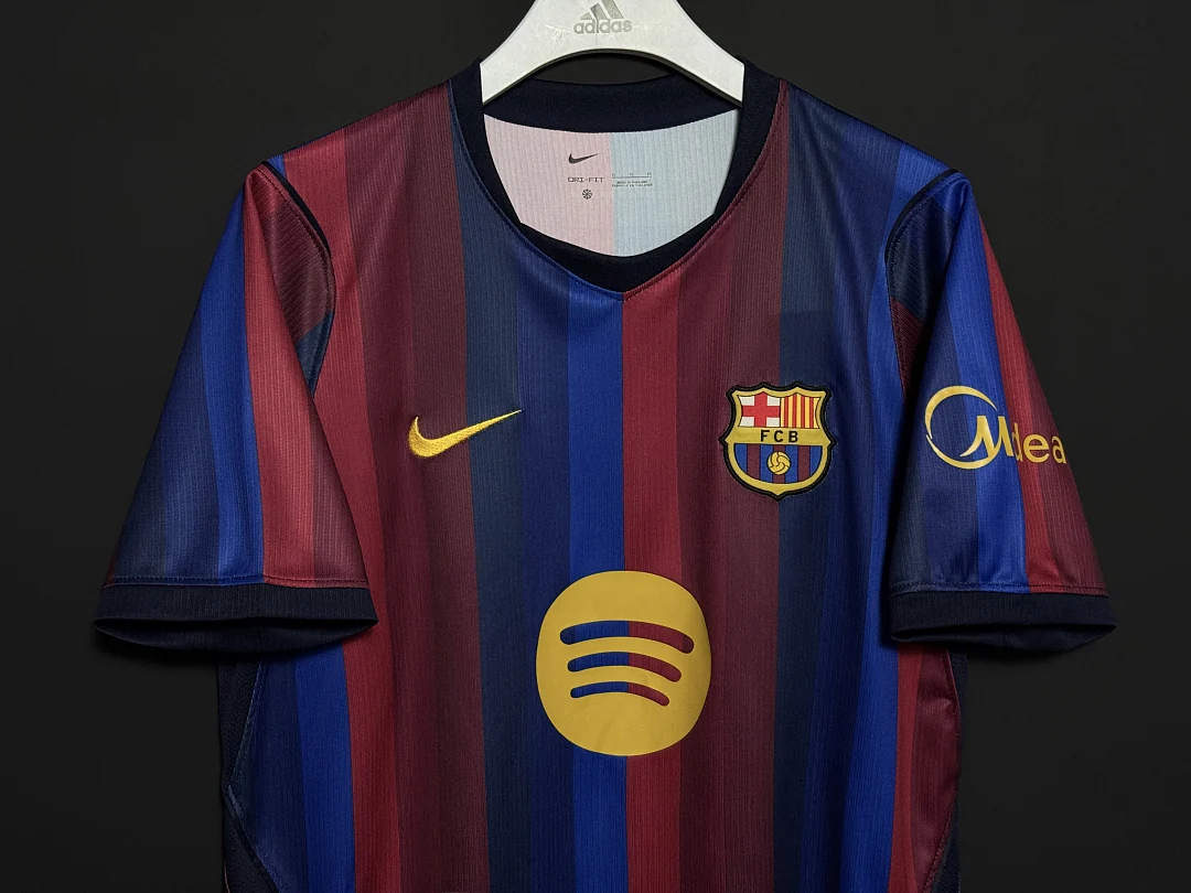 26-27 Barcelona Home S-4XL - view 4