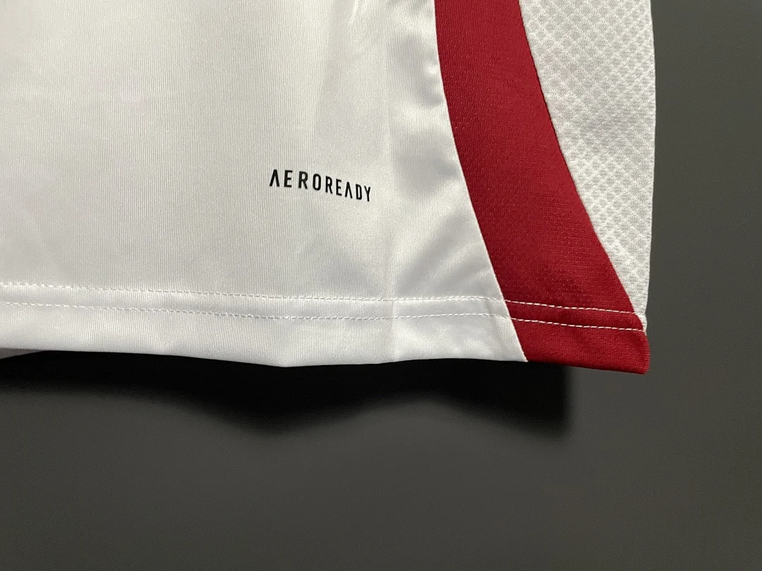 25 Japan Away White - view 5