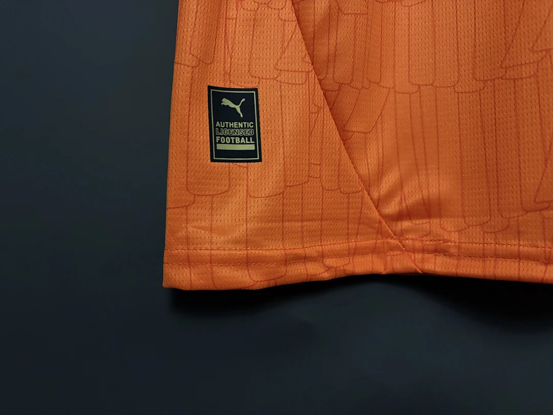 25 Ivory Coast Home - view 6