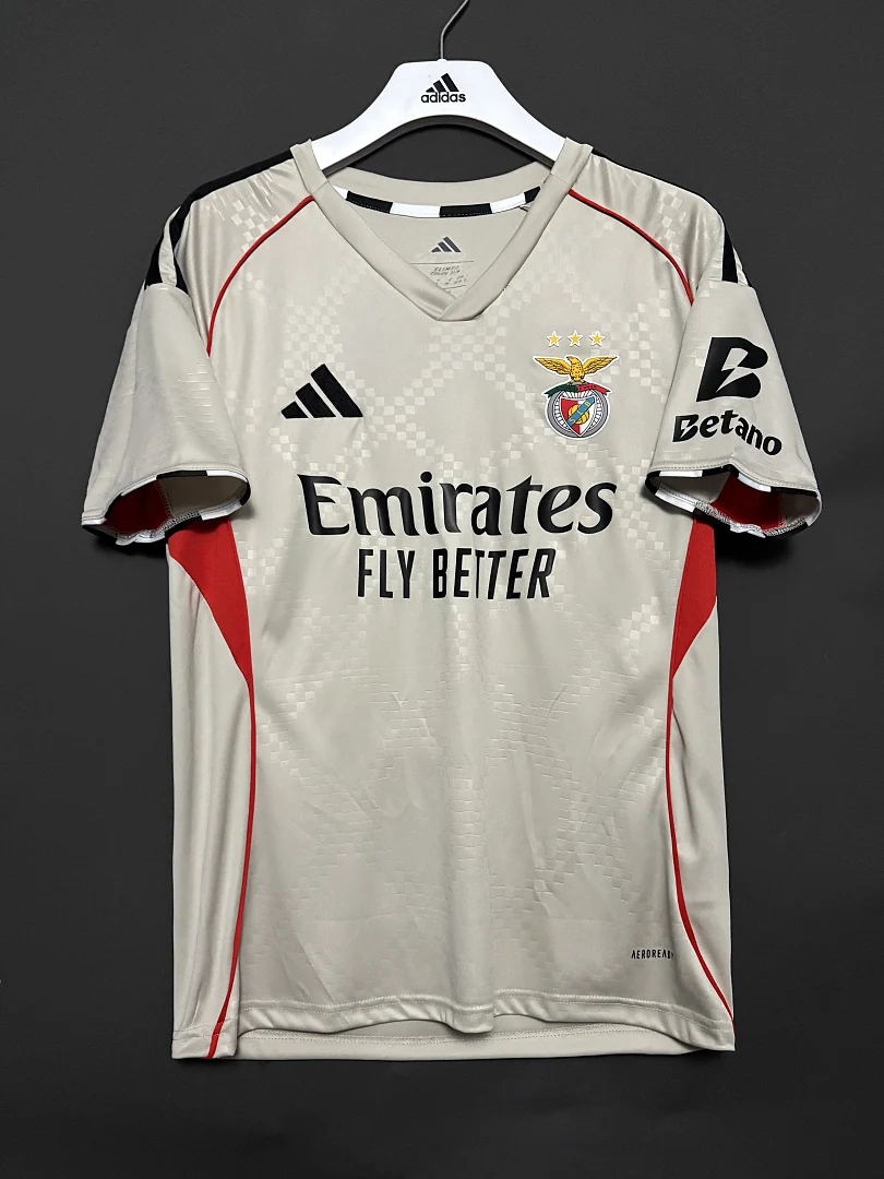 25-26 Benfica Away