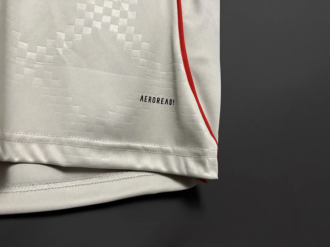 25-26 Benfica Away - view 7