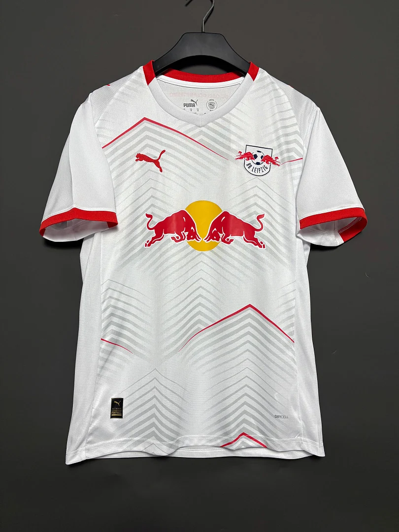 25-26 Leipzig Home