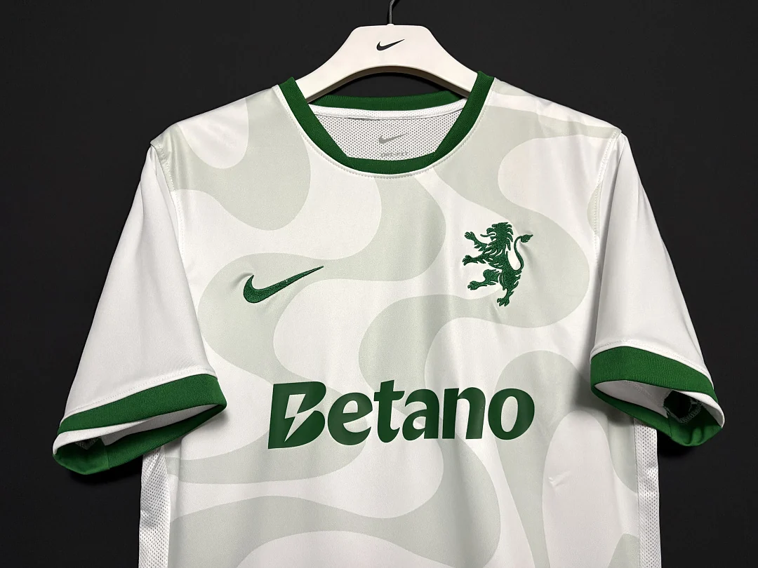 25-26 Lisbon Away S-4XL - view 4