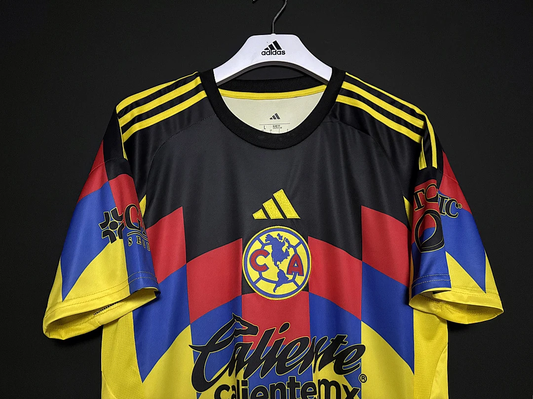 25-26 Americas Home S-4XL - view 4