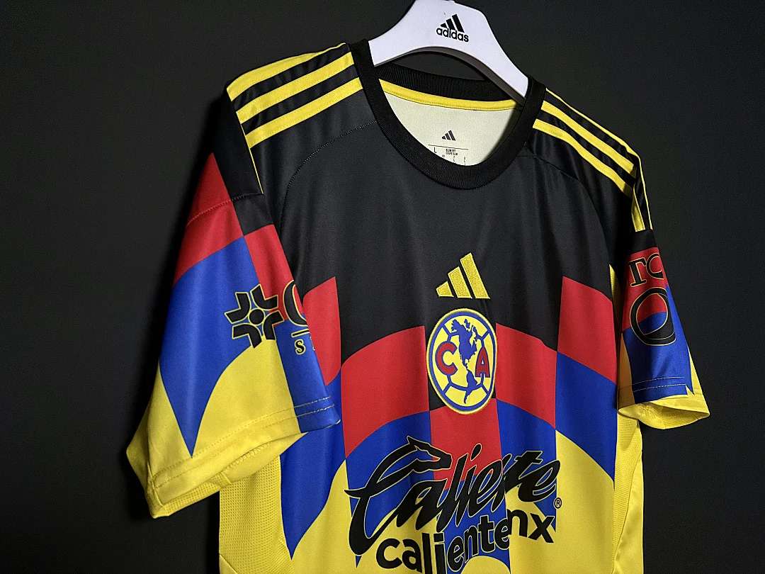 25-26 Americas Home S-4XL - view 5