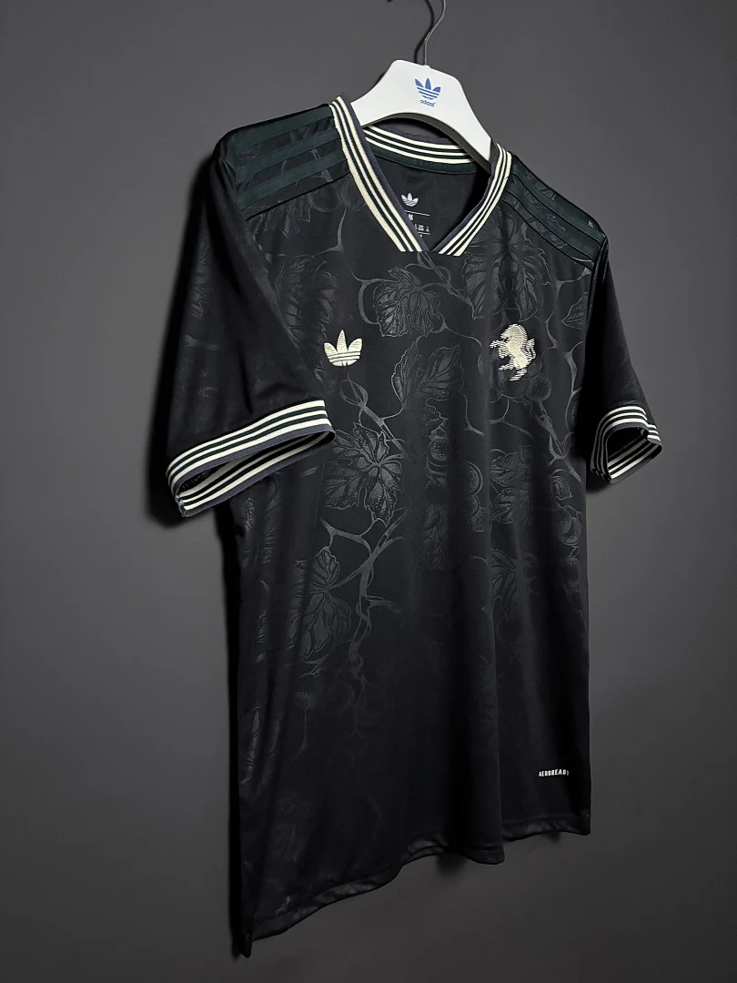 25-26 Juventus Second Away S-4XL (Ad available) - view 2