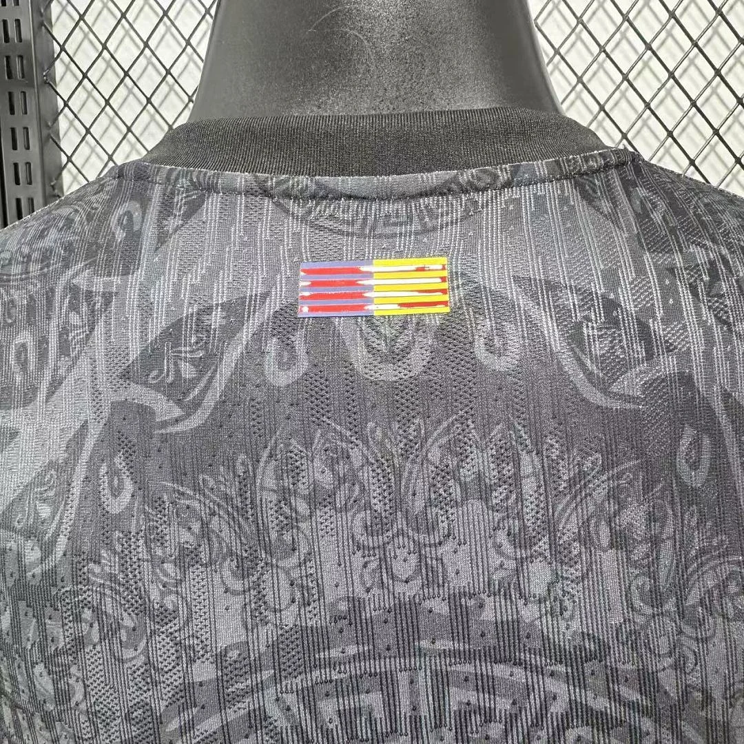 26 Barcelona Special Edition S-2XL - view 2