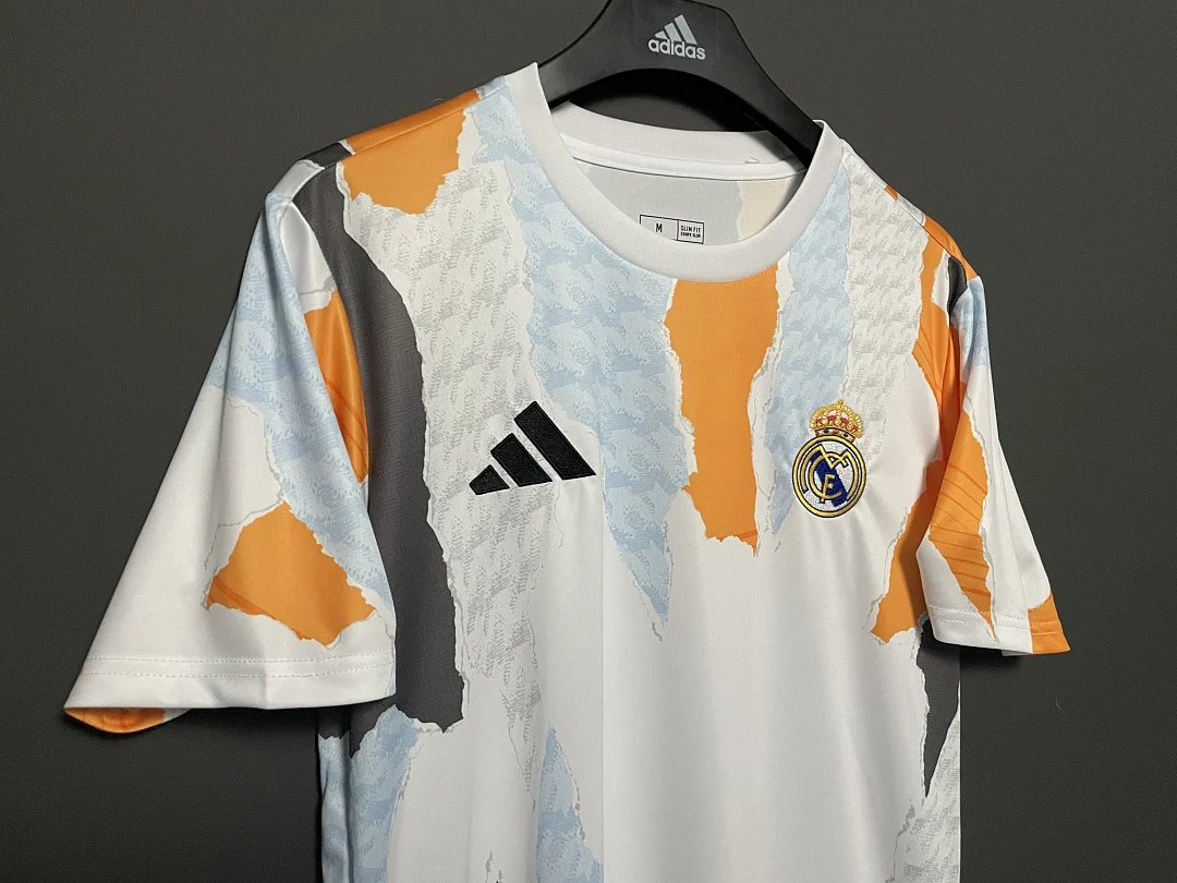 Real Madrid 24 Special Edition - view 4