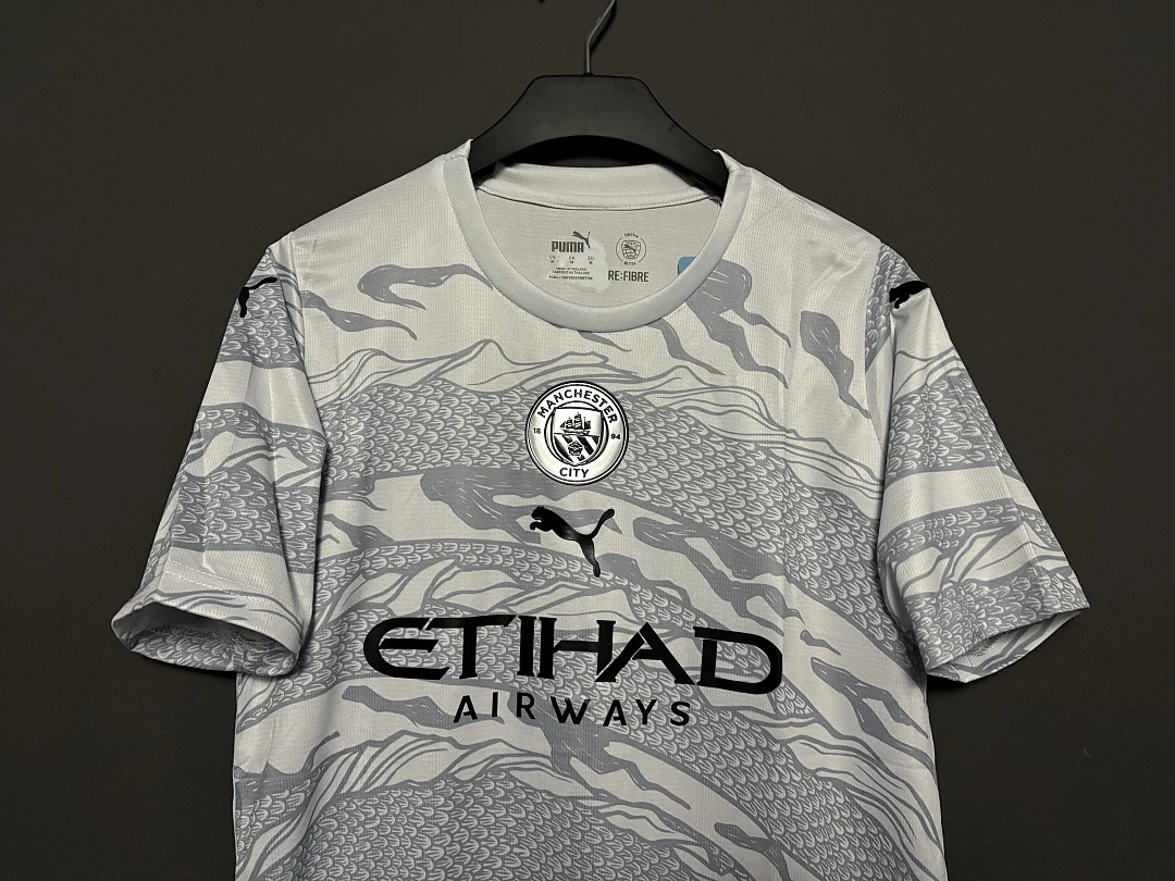 24 Manchester City Special Edition - view 5