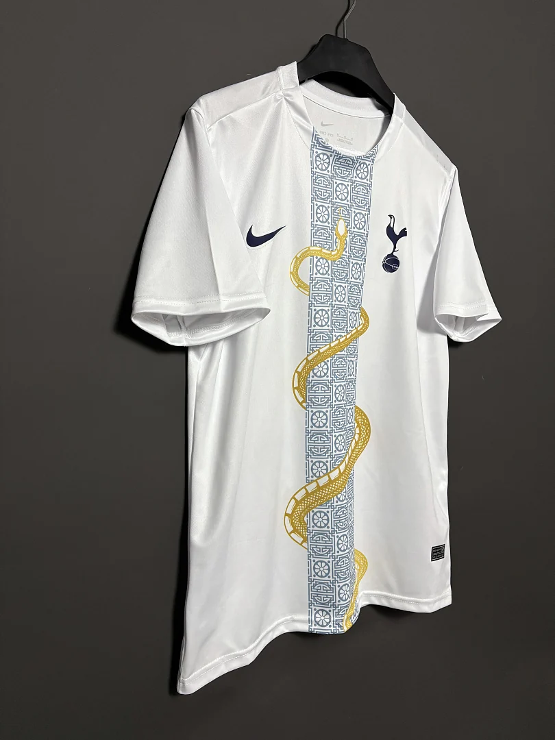 25-26 Tottenham Year of the Snake Special Edition - view 3