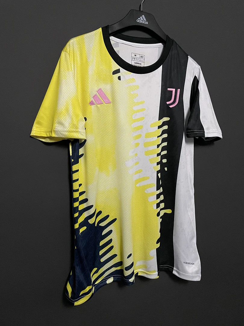 25-26 Juventus Pre-Match Jersey - view 2